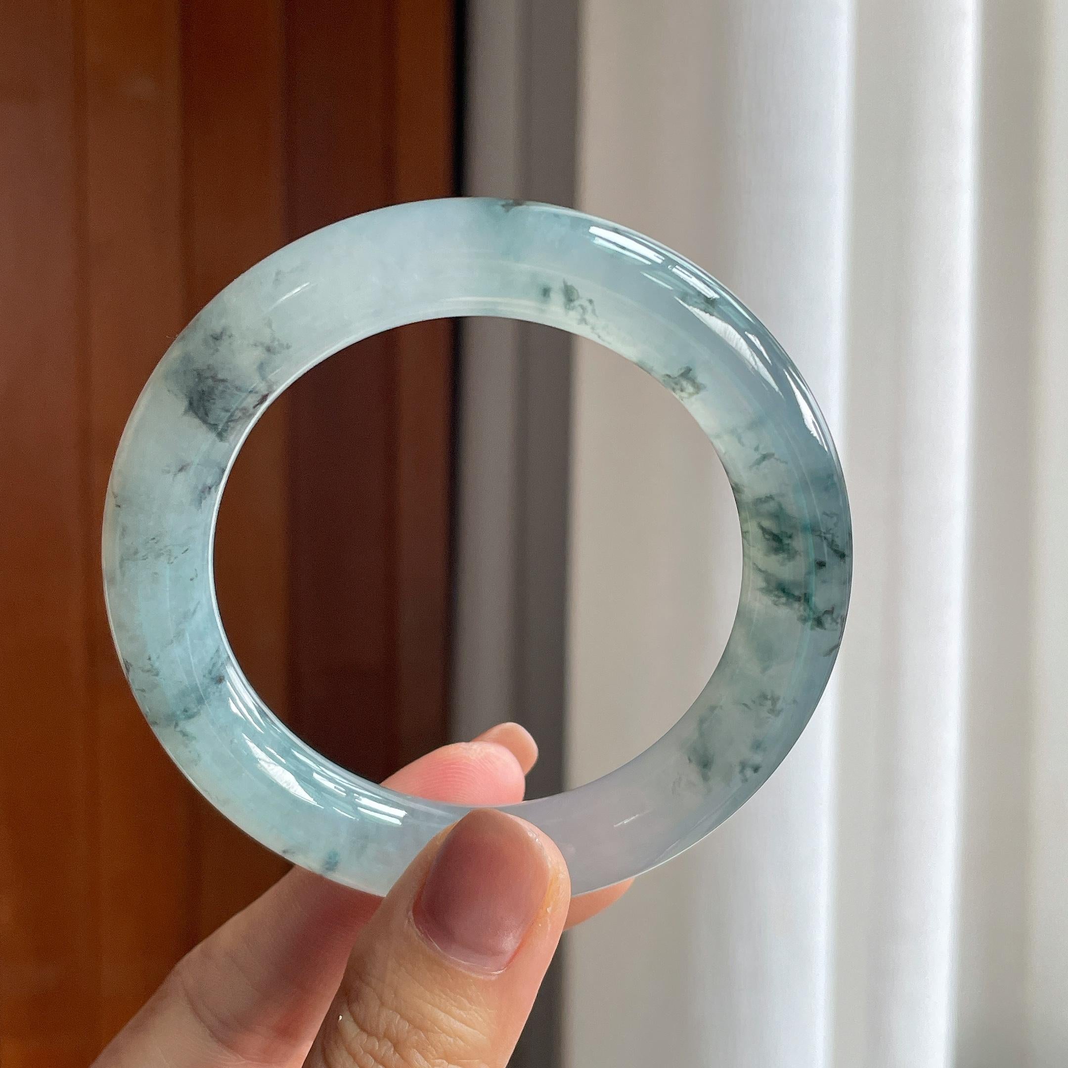 冰种冰乌鸡翡翠圆条手镯（56.5mm）（yc286486）
