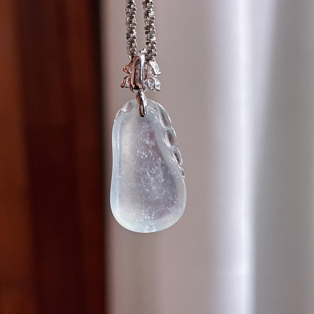 18k金扣头冰种无色福瓜挂件 天然缅甸A货翡翠（yc537442）