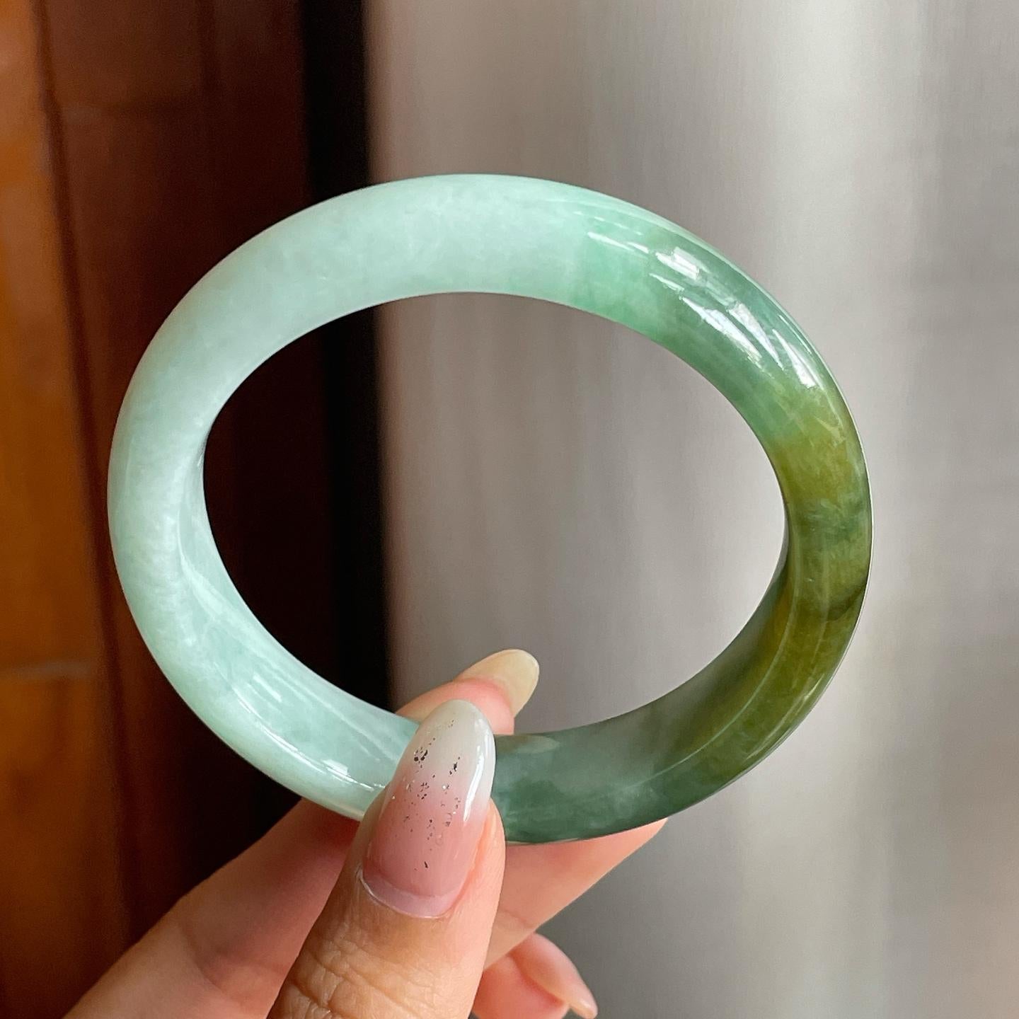 糯冰种半山半水带色翡翠平安镯（55.3mm）（yc217407）