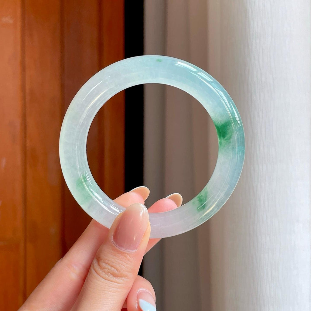 冰种飘花圆条翡翠手镯（54.3mm）（yc374178）