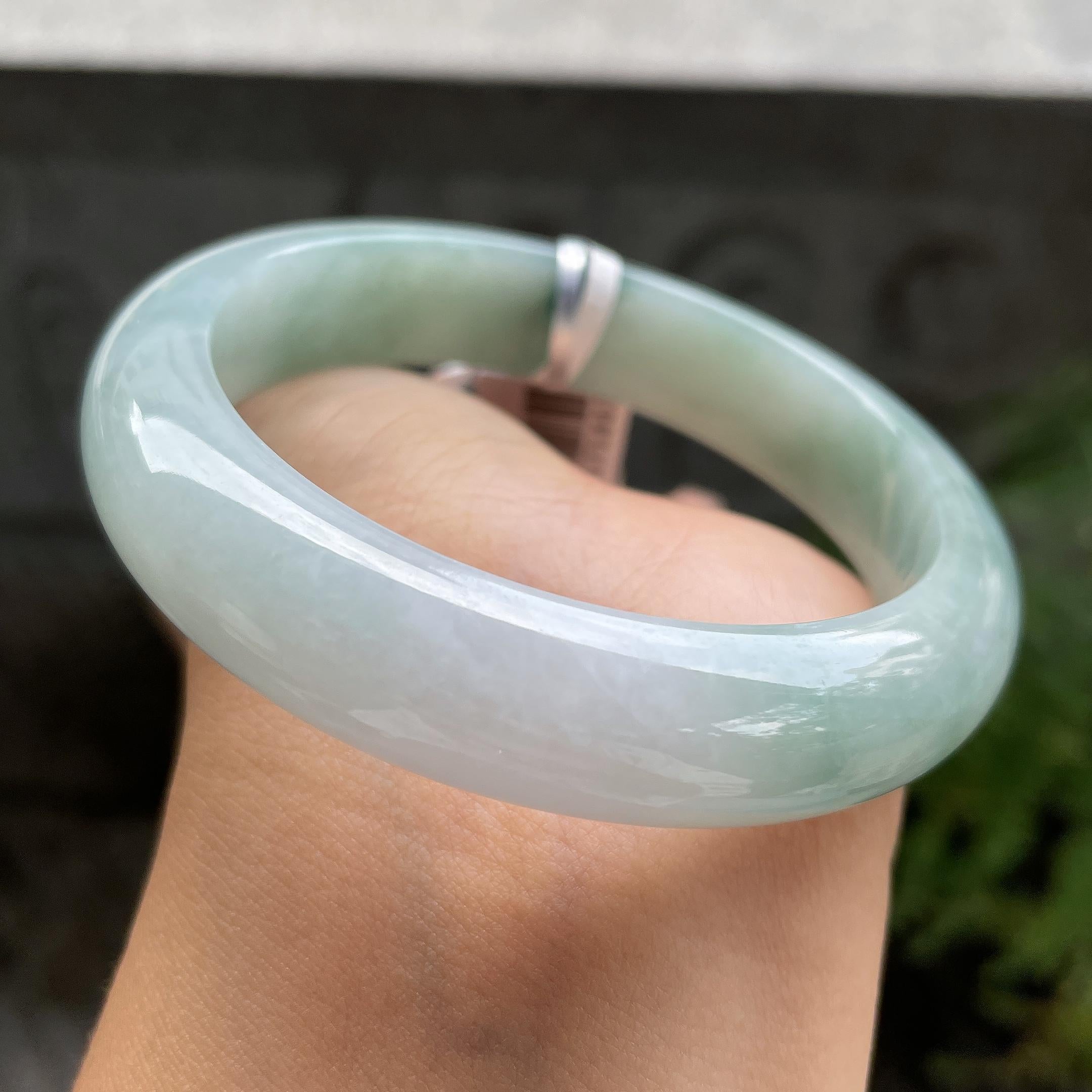 细糯种飘花正圈平安镯56圈       天然缅甸A货翡翠（yc387393）