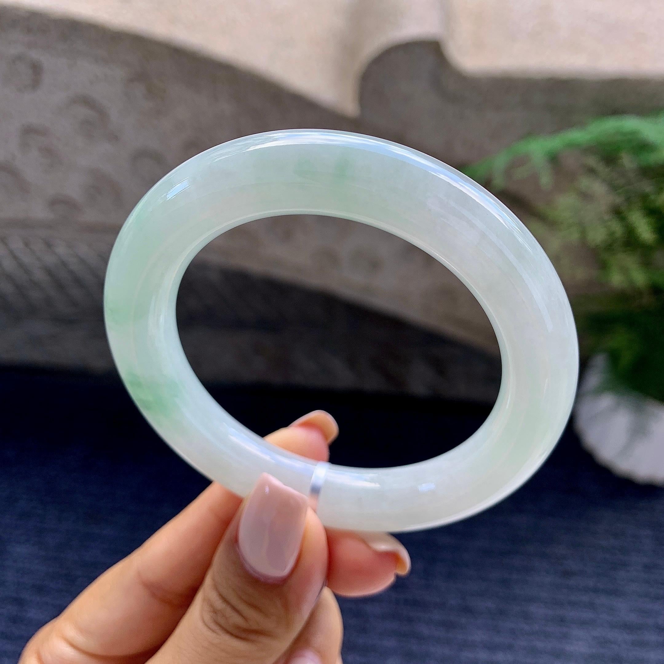 细糯种飘花圆条手镯（53.7mm）（yc223961）