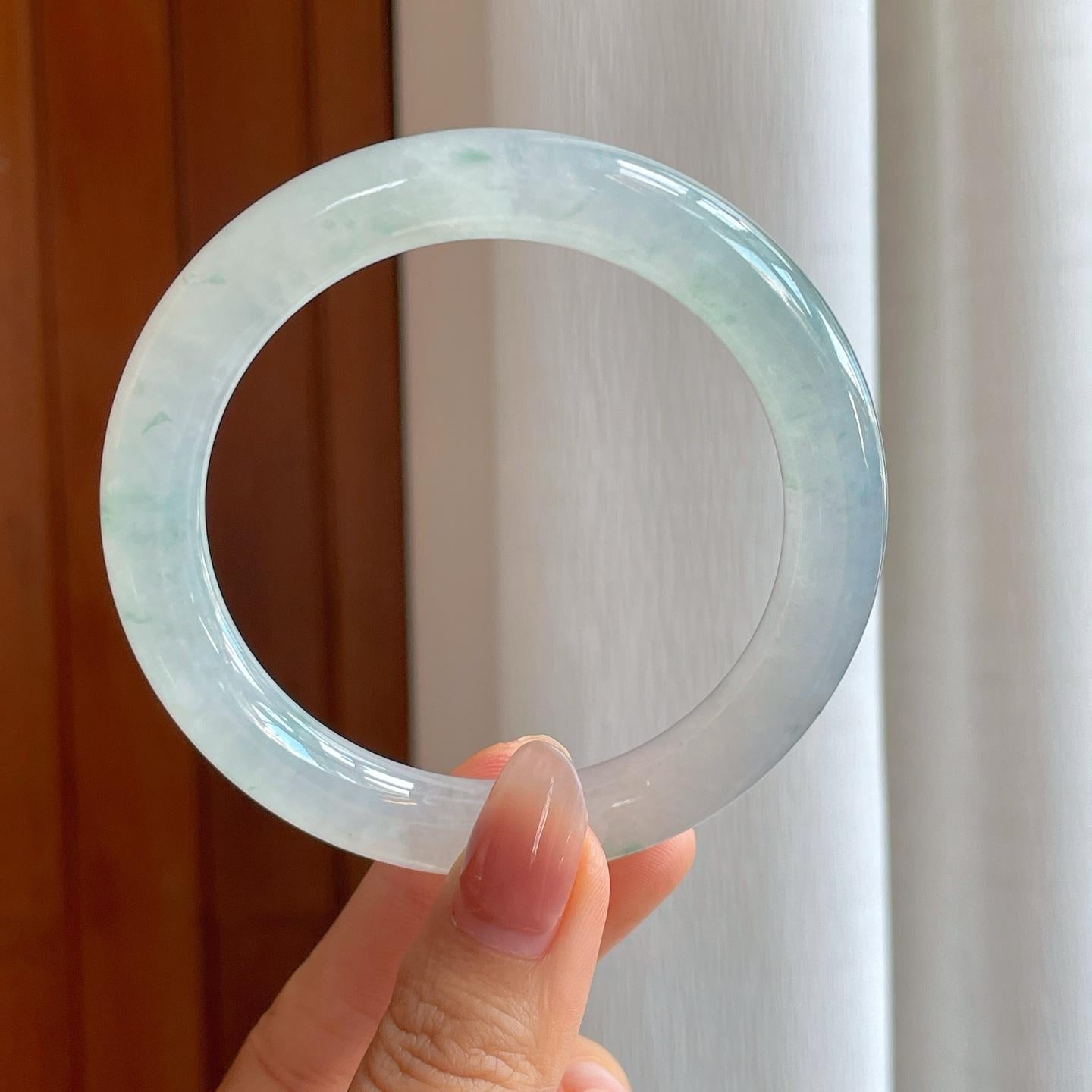 冰种飘花翡翠圆条手镯（59mm)（yc310957）