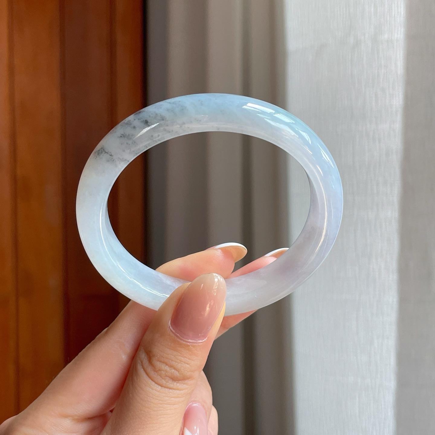 糯冰乌鸡翡翠贵妃镯（54.6mm)（yc377134）