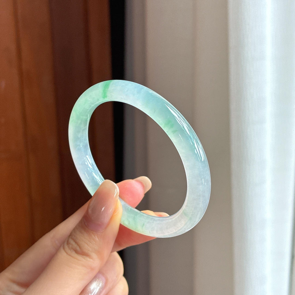 Vòng Tay Quý Phi Ngọc Phỉ Thúy Băng Chủng Phiêu Hoa 52 - Ngọc Phỉ Thúy Miến Điện Loại A Tự Nhiên (yc450820)
