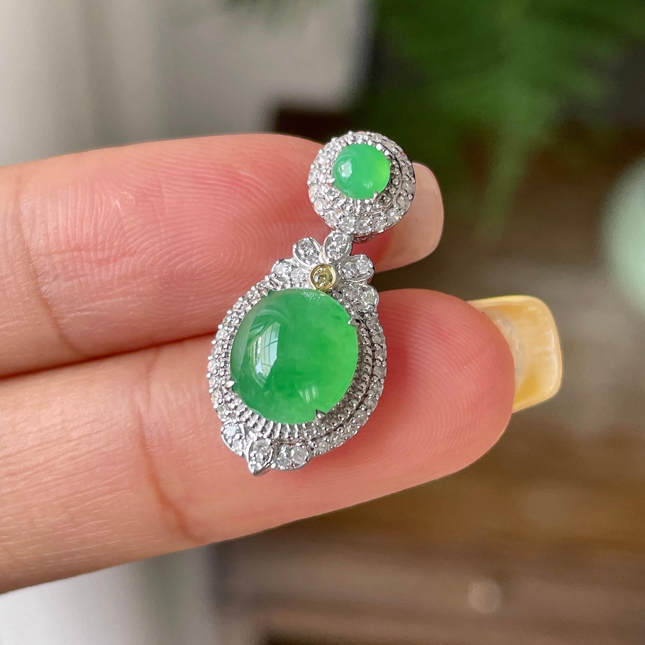 18k金钻镶糯冰种满绿蛋面吊坠    天然缅甸A货翡翠（yc362126）