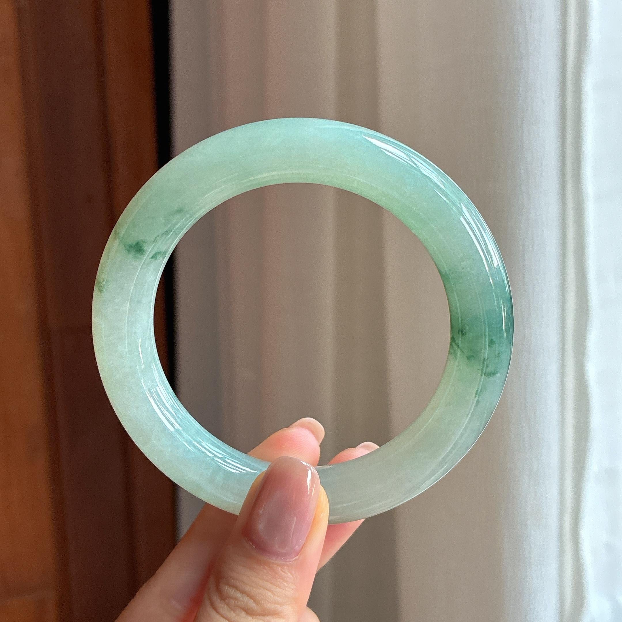 糯冰飘花翡翠圆条手镯55圈天然缅甸A货翡翠（yc439905）
