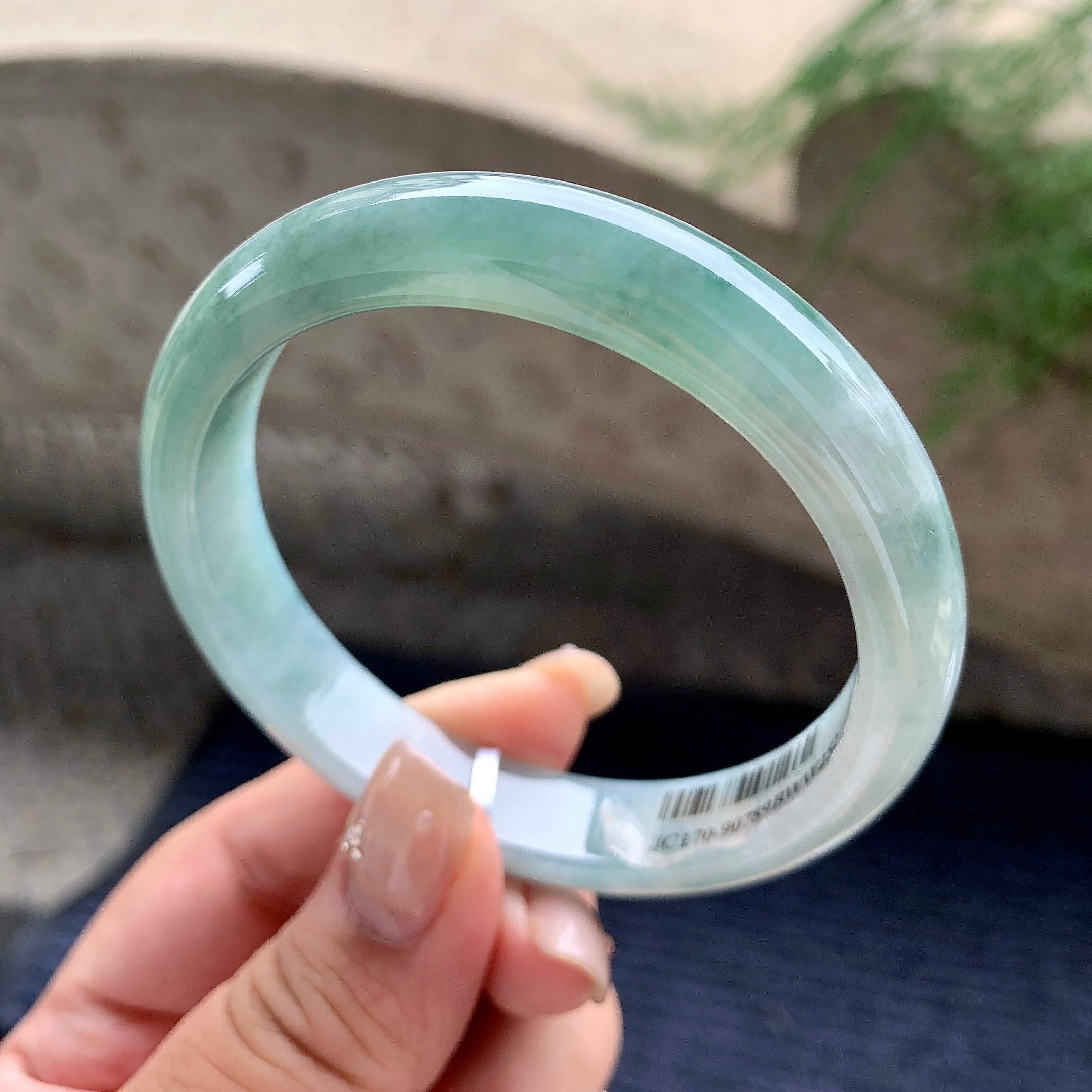 细糯种飘蓝花正圈平安镯 57.8圈口 天然缅甸A货翡翠（yc468007）
