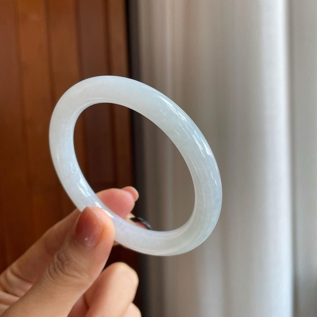 糯冰白月光圆条翡翠手镯（53.5mm）（yc279298）