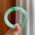 糯冰飘绿花翡翠平安镯（53.7mm）（yc312955）
