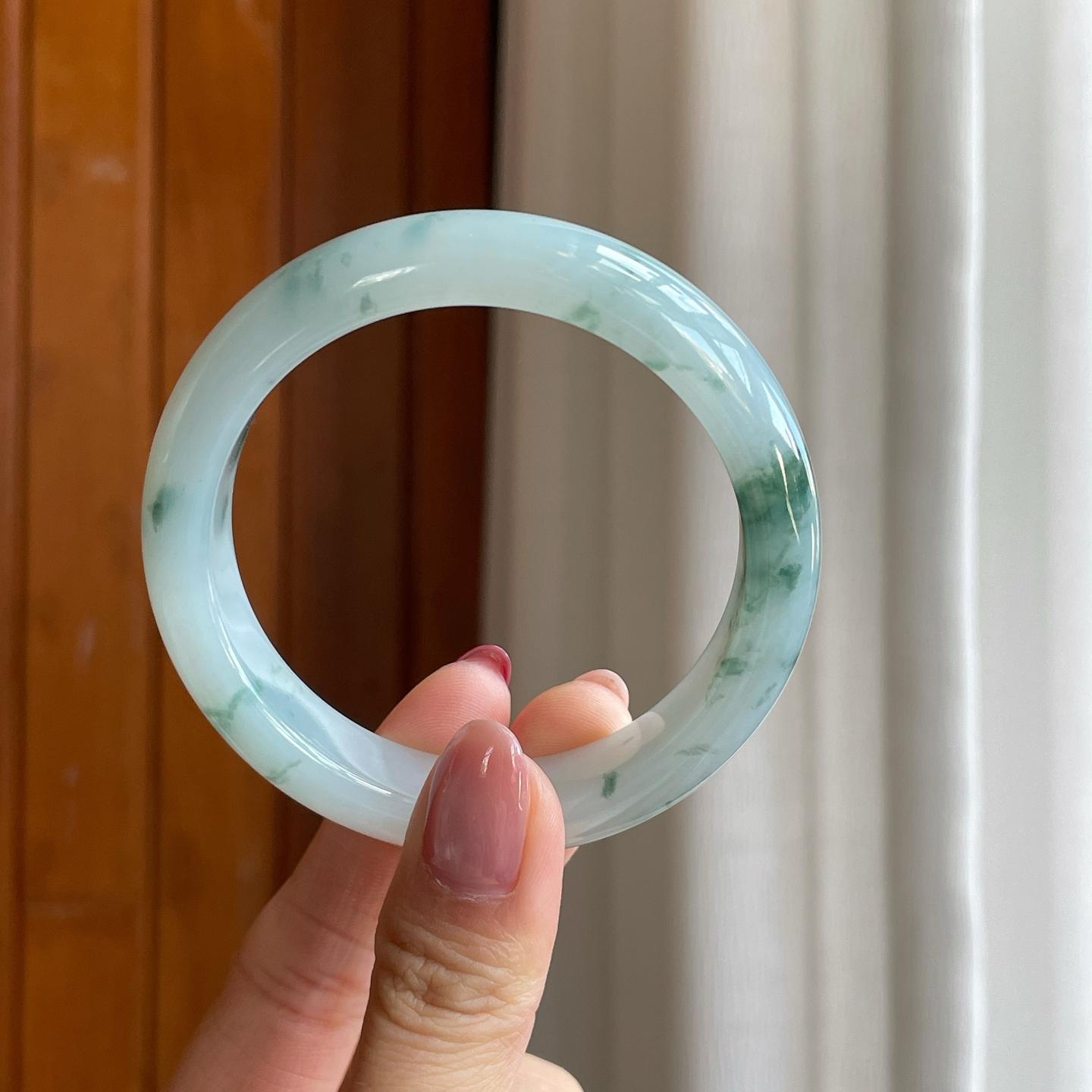 糯冰飘花翡翠平安镯（54.6mm）（yc301444）