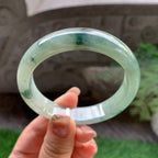 细糯种油青飘花平安镯（56.4mm）（yc293332）