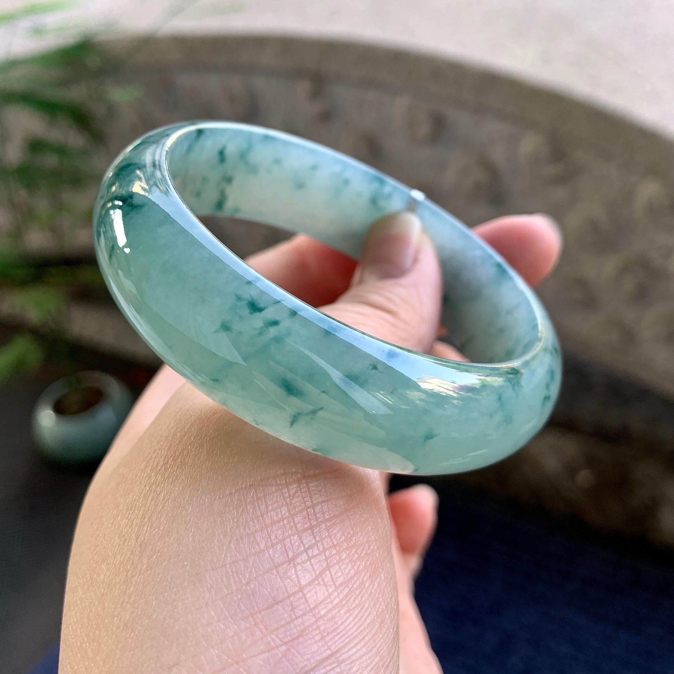 糯冰种飘花宽版轮胎手镯（58.7mm）（yc264086）