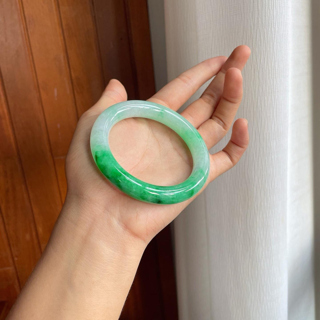 糯冰带色翡翠圆条手镯（56mm）（yc225114）