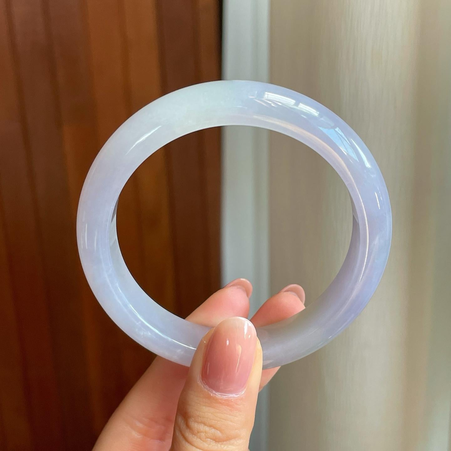 糯冰淡春底翡翠平安镯（56.7mm)（yc329480）