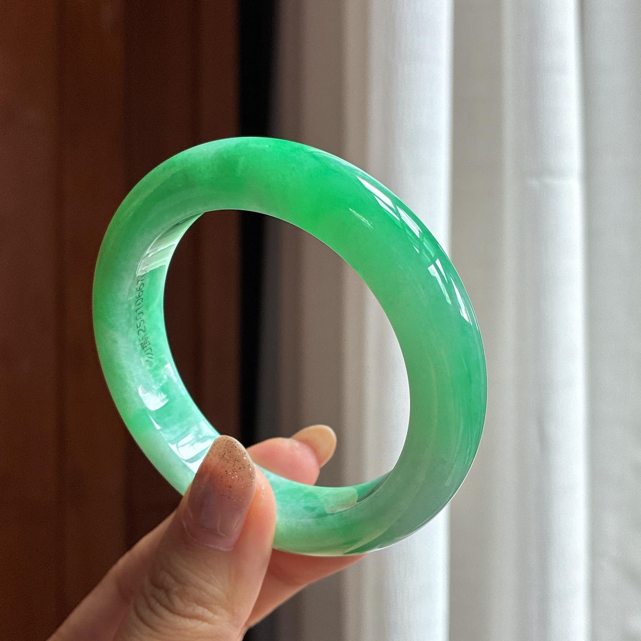 Vòng tay bình an ngọc phỉ thúy băng lạp mang màu, vòng tay bình an chính khuyên, size 55, ngọc phỉ thúy tự nhiên loại A Myanmar (yc451494)