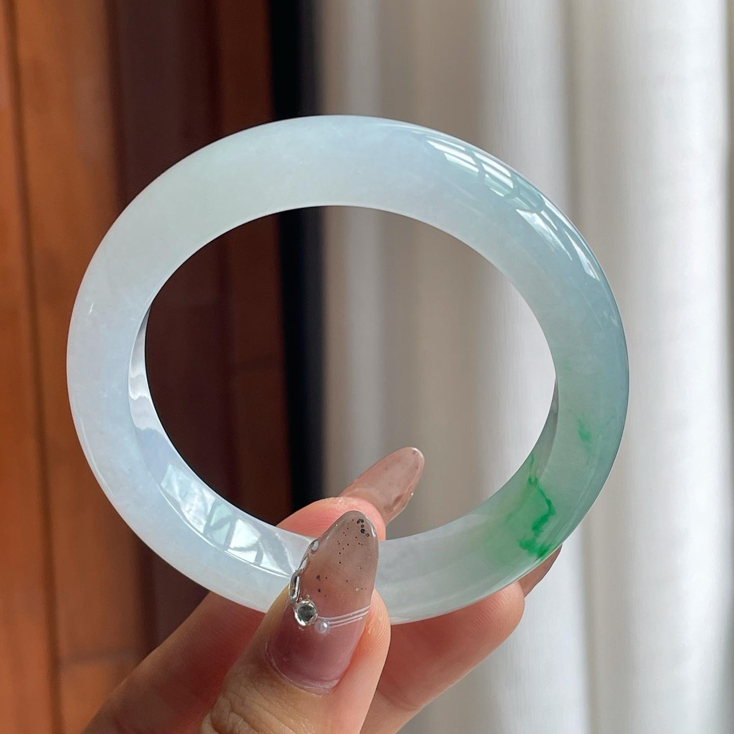 糯冰种带色翡翠平安镯（54mm）