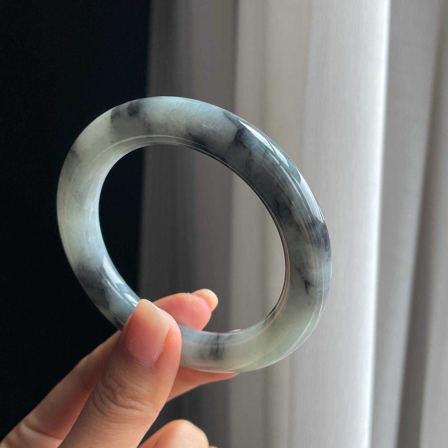 糯冰乌鸡翡翠圆条手镯（56.5mm）（yc403469）