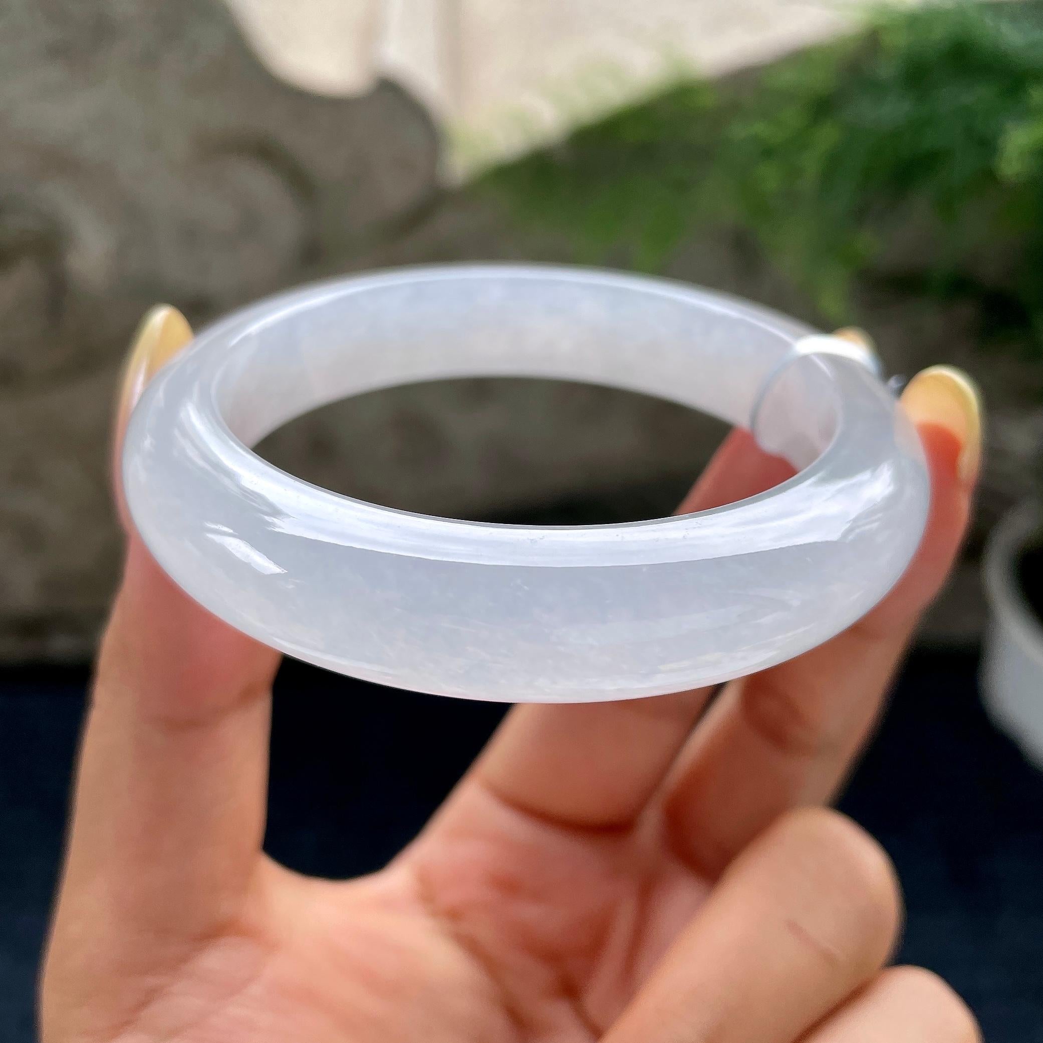 糯冰种淡紫底正圈平安镯55.6圈 天然缅甸A货翡翠（yc489330）