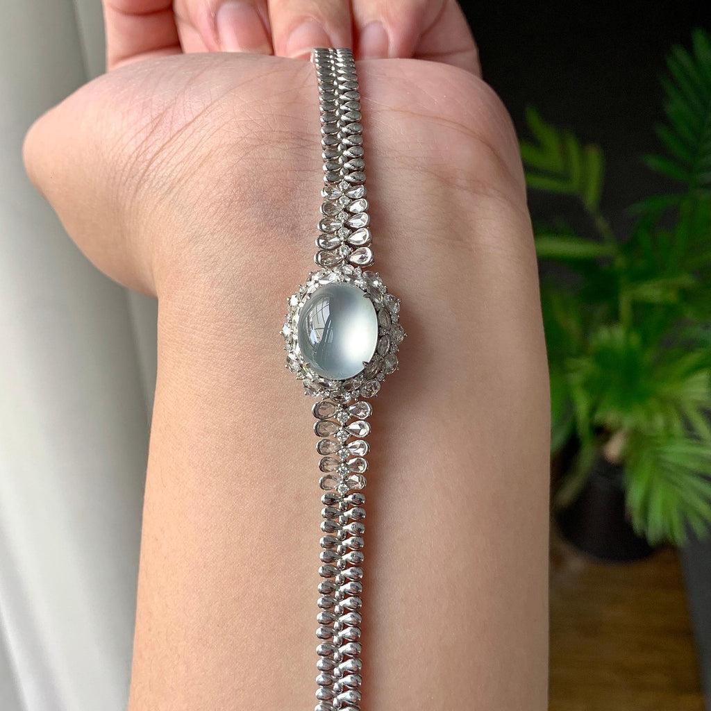 18K金钻镶冰种无色蛋面手链（yc224989）