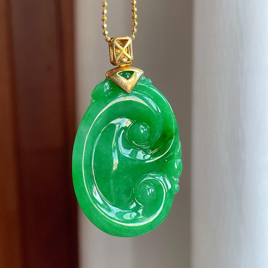 18k金扣糯冰满绿翡翠如意（yc258415）