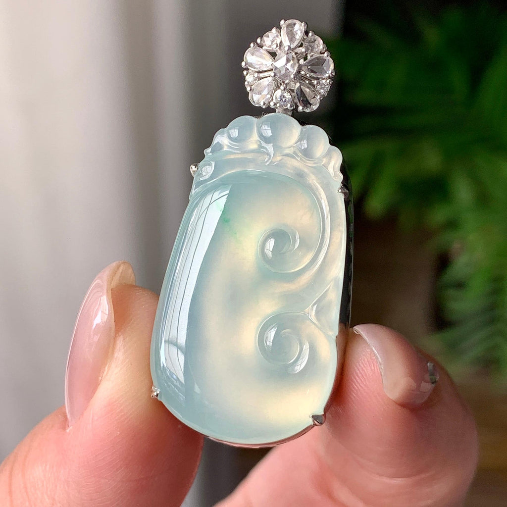18K金钻镶冰种飘绿花如意吊坠 天然缅甸A货翡翠（yc399284）