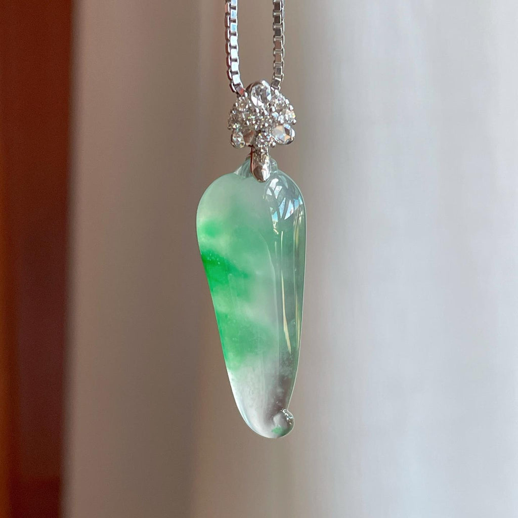 18k金钻镶冰种飘花翡翠福瓜（yc265203）