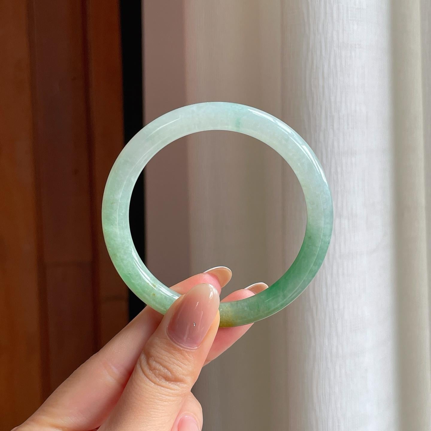 糯冰黄加绿翡翠圆条手镯（53.8mm)（yc381228）