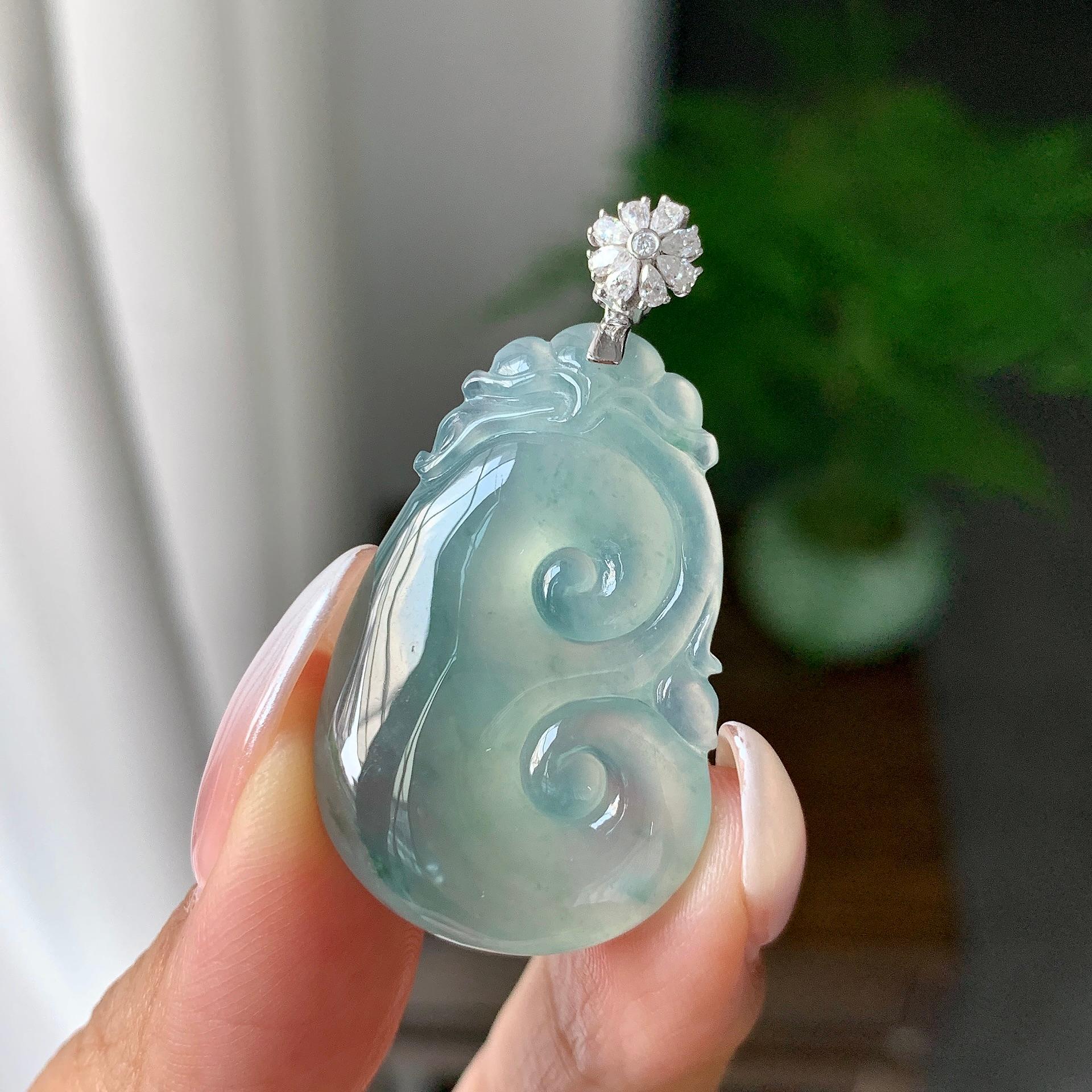 18k金钻镶糯冰种晴水如意吊坠（yc193364）