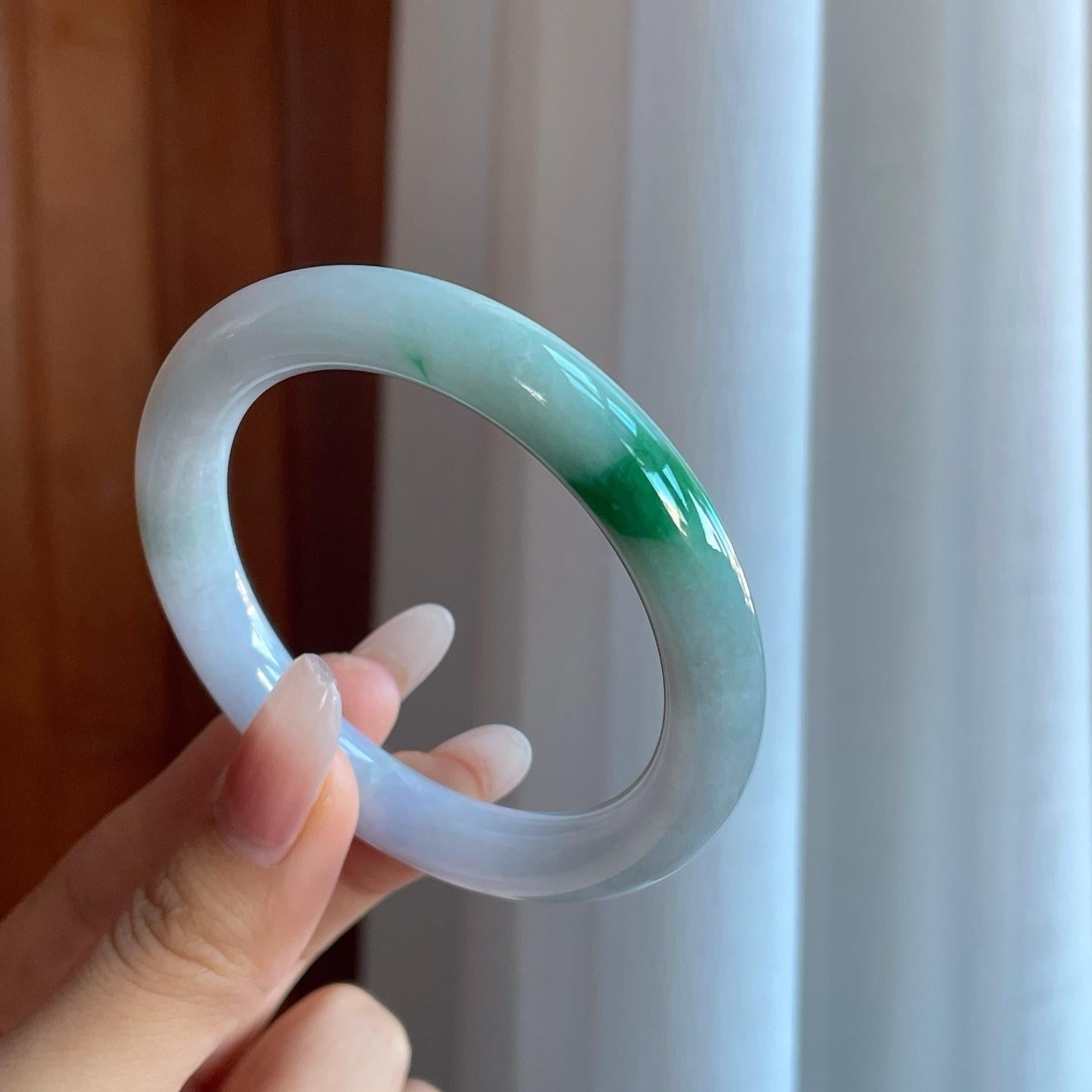 糯冰飘花翡翠圆条手镯（54.7mm）（yc266489）