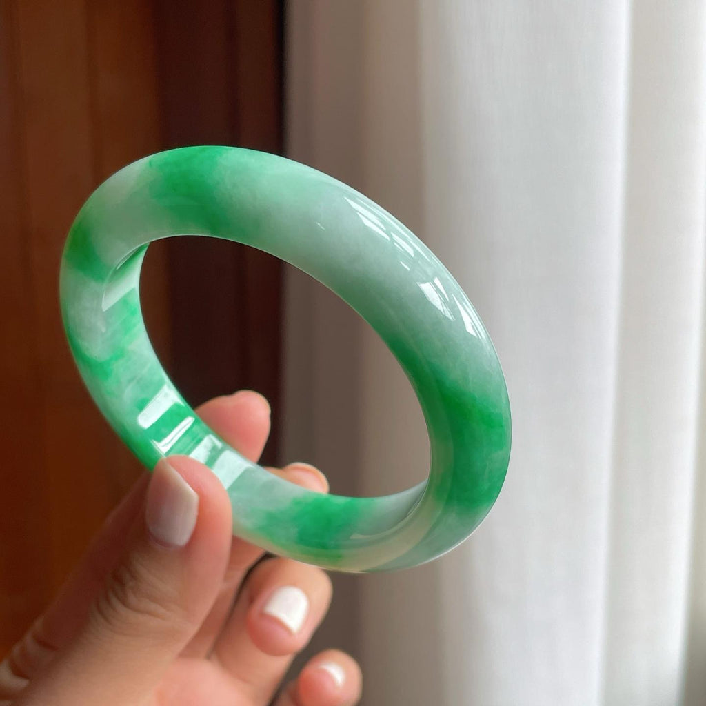 糯种带色翡翠平安镯（59mm）（yc249154）