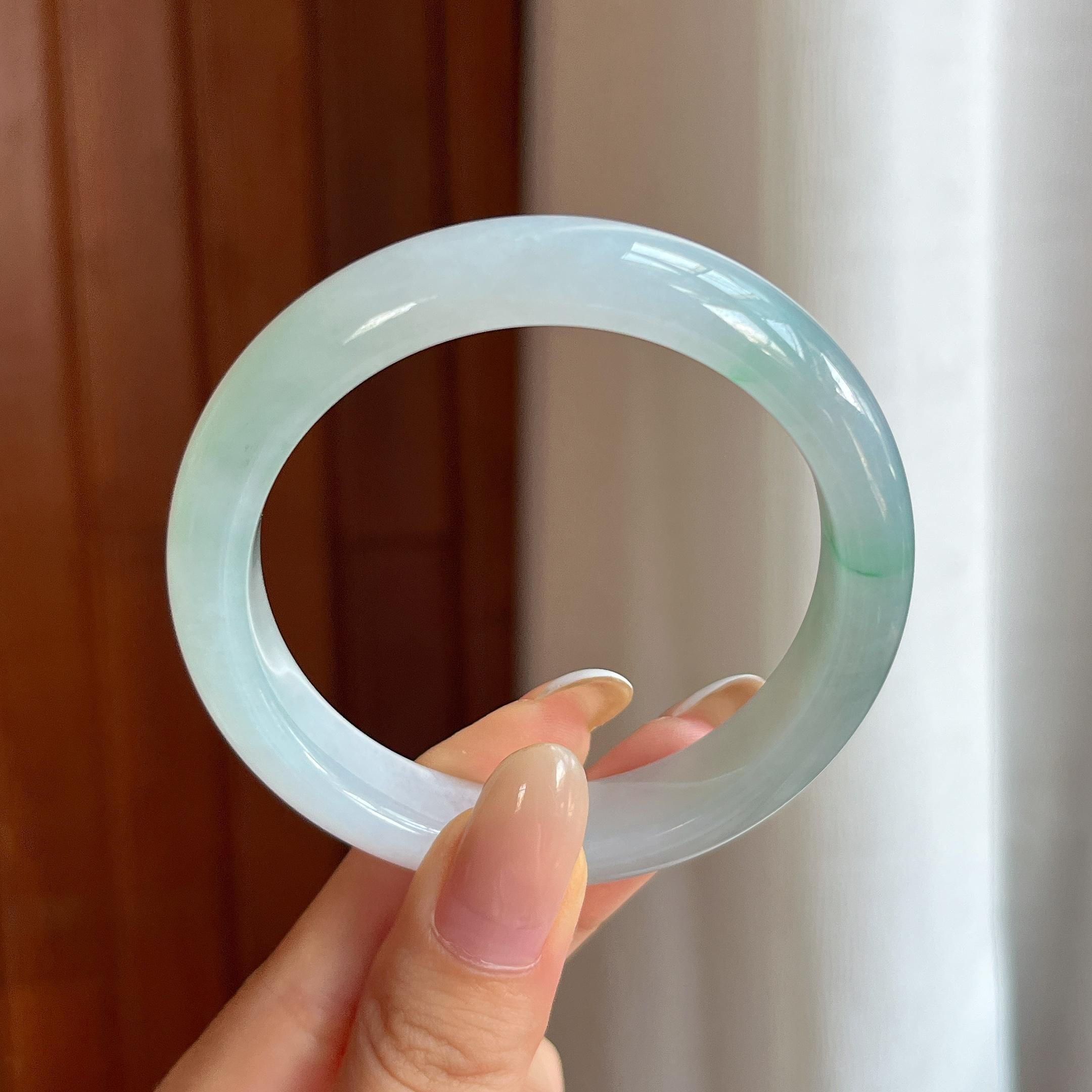 糯冰带色翡翠平安镯（54.4mm)（yc415341）