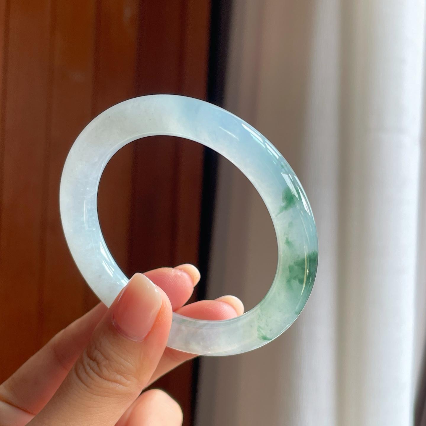 冰种飘花翡翠圆条手镯（54.2mm）（yc397202）