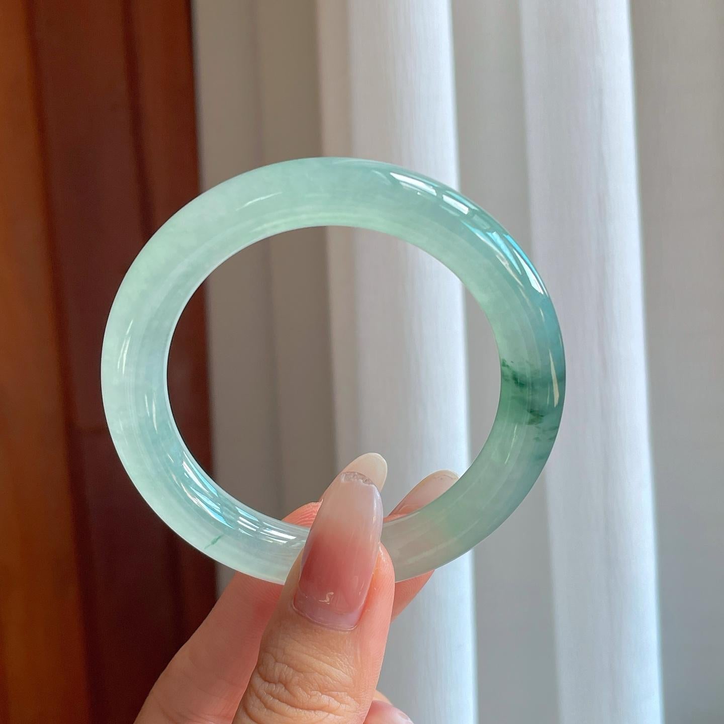 冰种飘花翡翠圆条手镯（53mm）（yc274440）