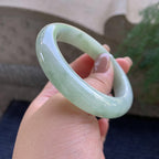 细糯种飘绿花正圈平安镯  55.3圈口 天然缅甸A货翡翠（yc400175）