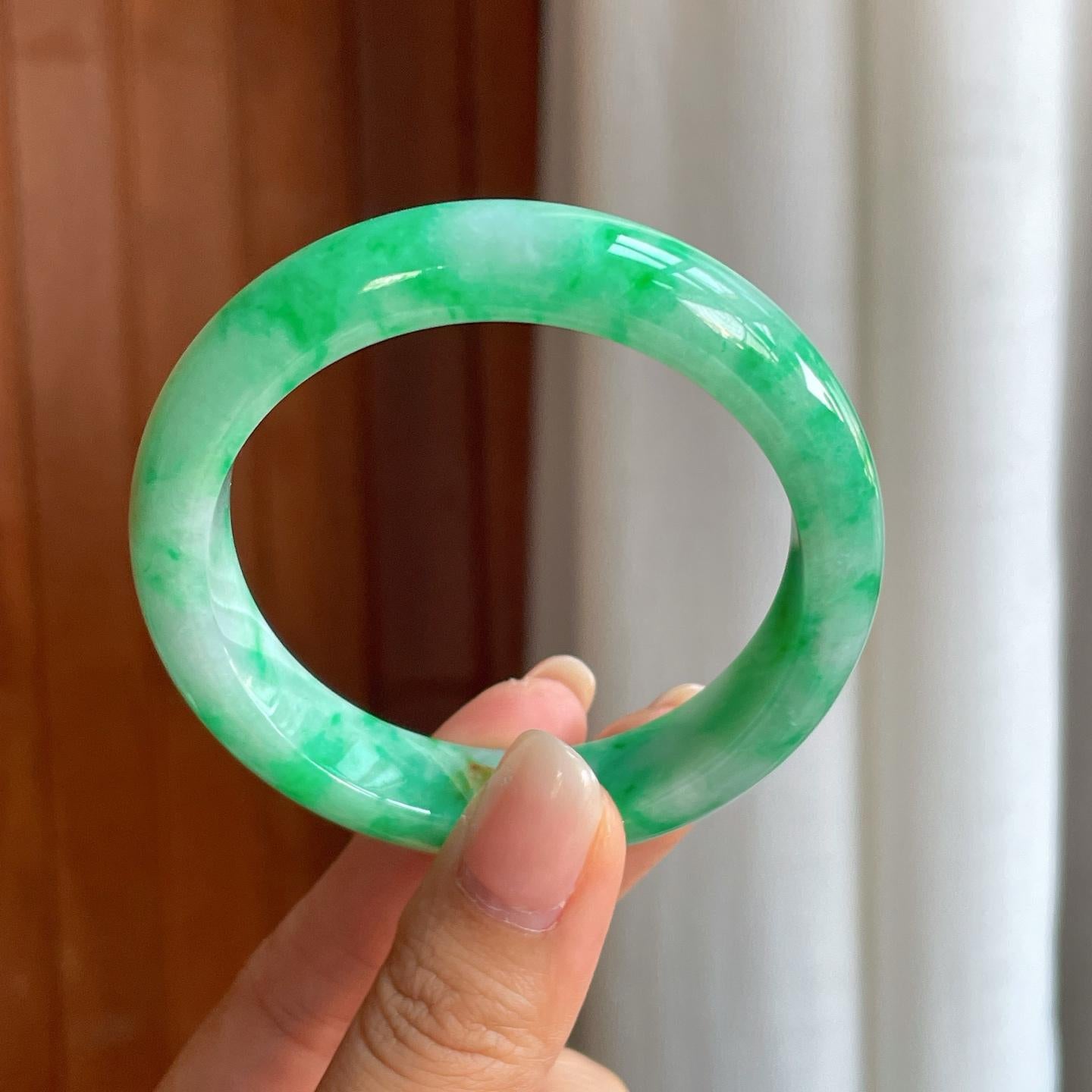 糯冰满圈翠色翡翠平安镯（54mm）（yc400162）