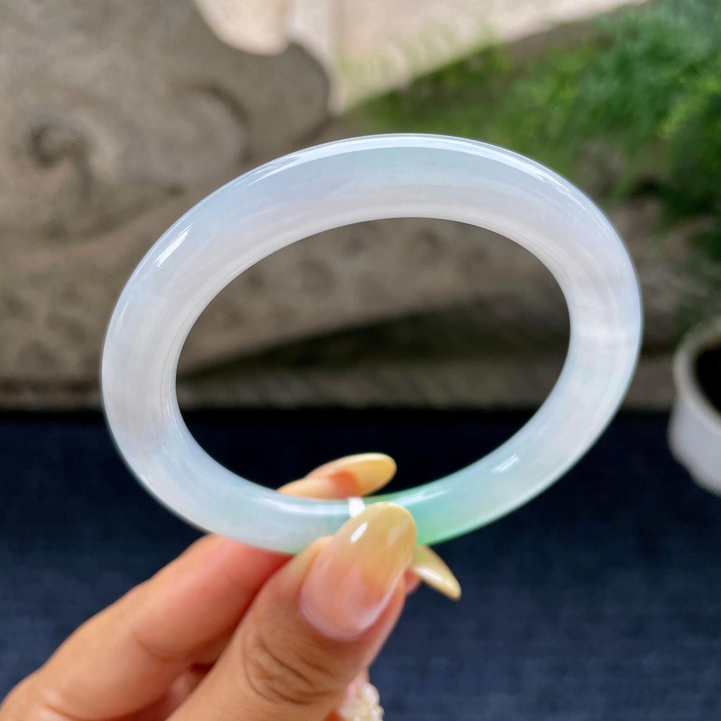 糯冰种飘绿圆条手镯55.2圈 天然缅甸A货翡翠（yc489328）