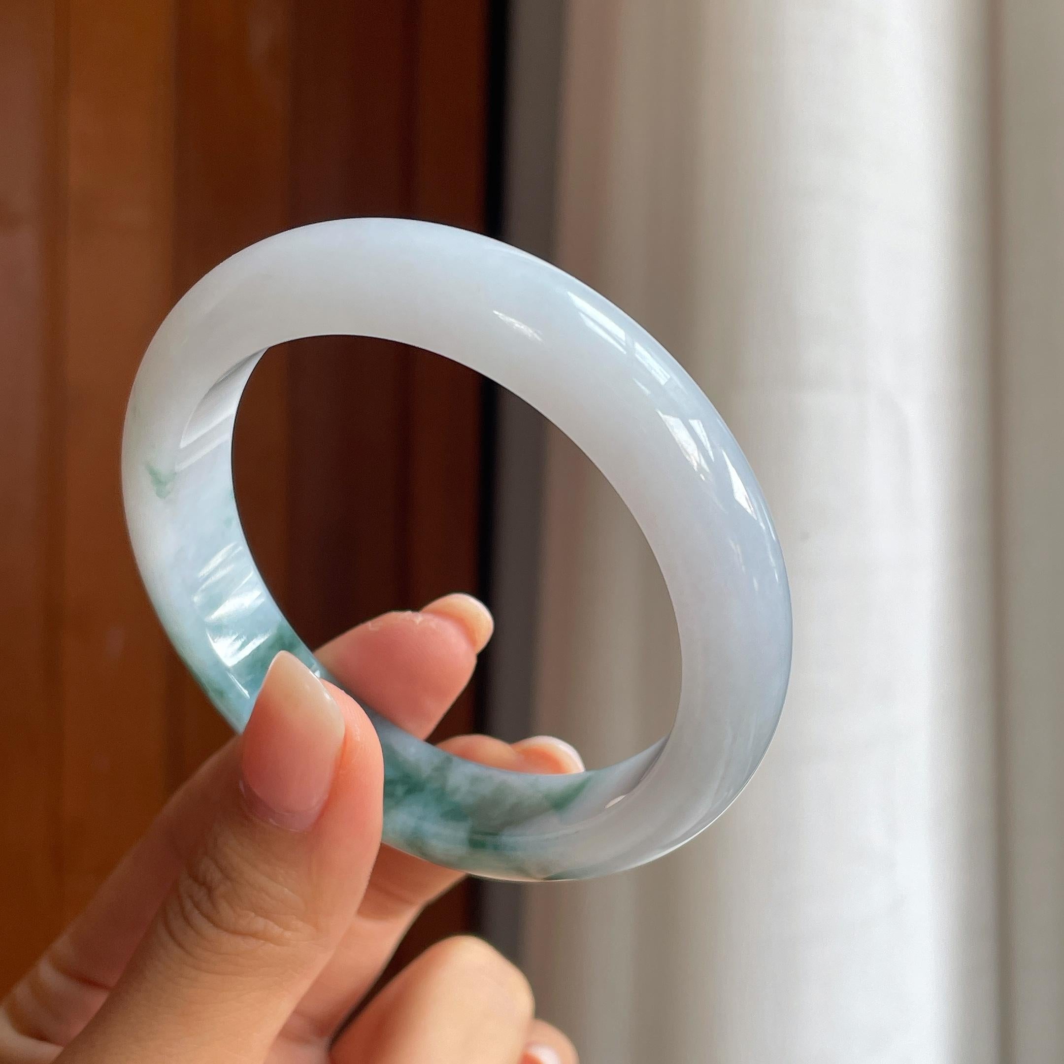 糯冰飘花翡翠平安镯(57.8mm)（yc414421）