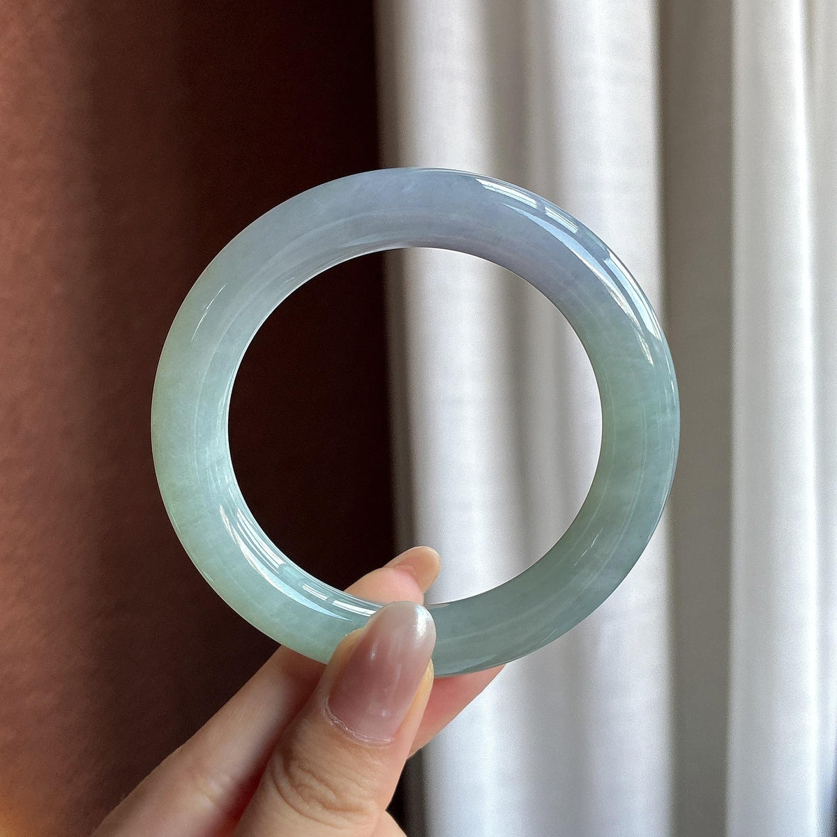 糯冰春带彩圆条手镯 55圈（yc724863）