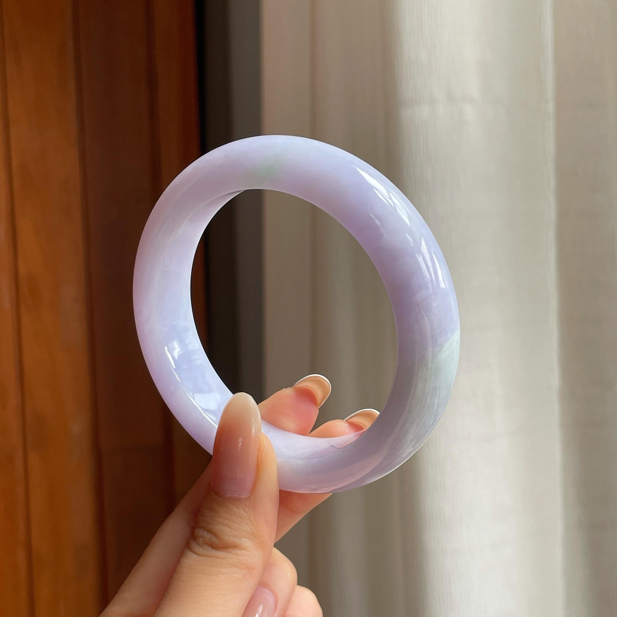 糯冰淡春底翡翠平安镯（57.3mm)（yc417337）