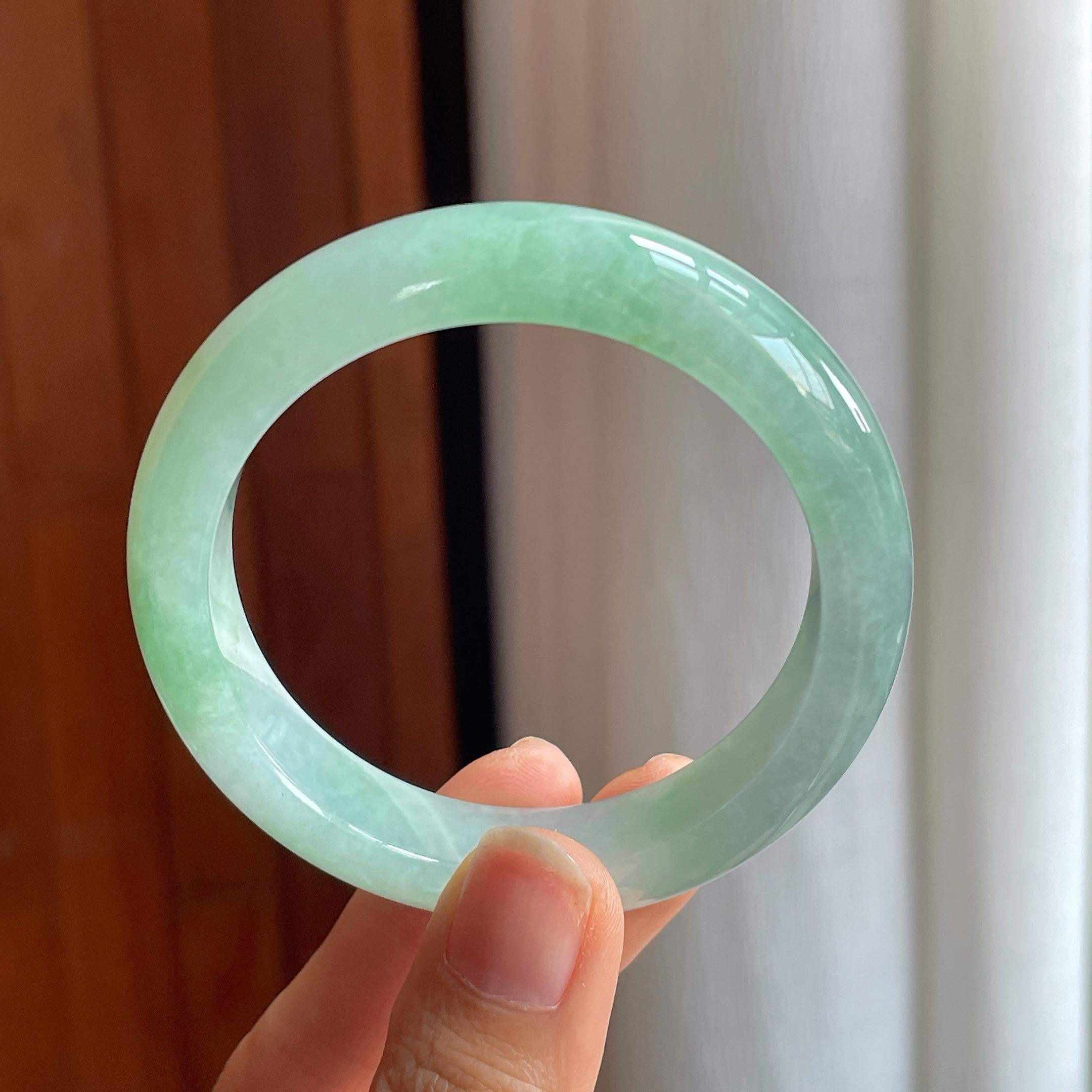 糯冰果绿翡翠平安镯（53mm）（yc343363）