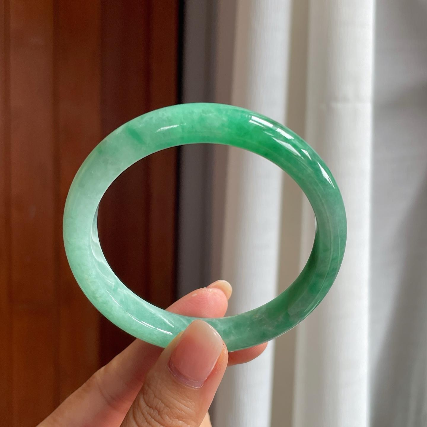 糯冰带色翡翠平安镯（59.3mm）（yc407614）
