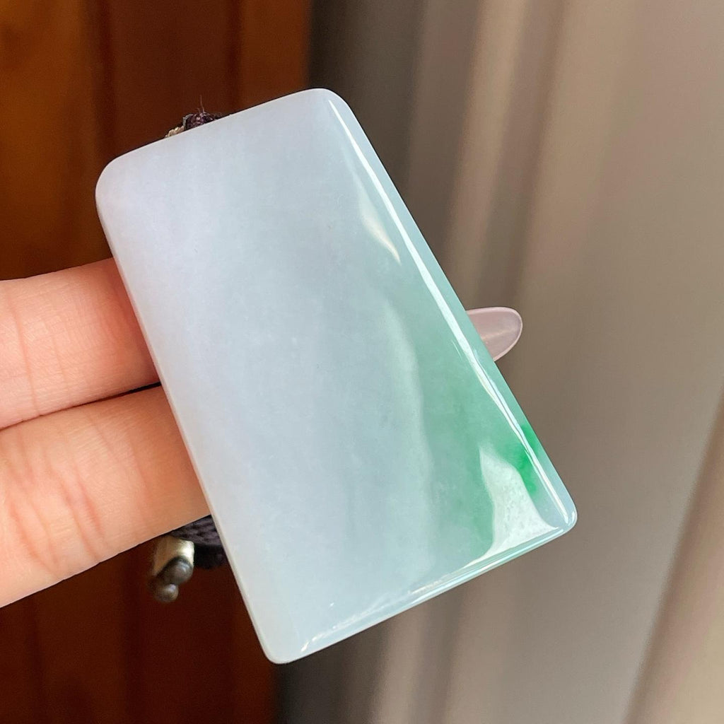 糯冰带绿翡翠无事牌（yc269019）