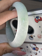 细糯种晴底贵妃手镯55.1圈        天然缅甸A货翡翠（yc424770）