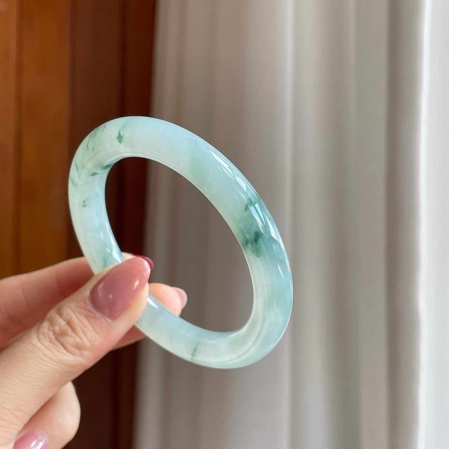 糯冰飘花翡翠圆条手镯（51mm）（yc302155）