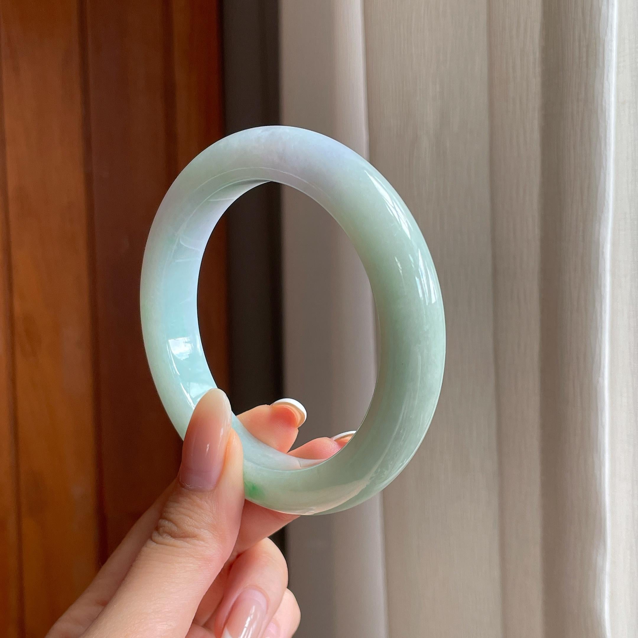 糯种带色翡翠平安镯（60.2mm)（yc406289）