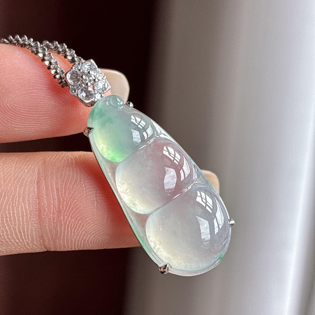 18k金镶高冰种起光飘花福豆挂件（yc733615）