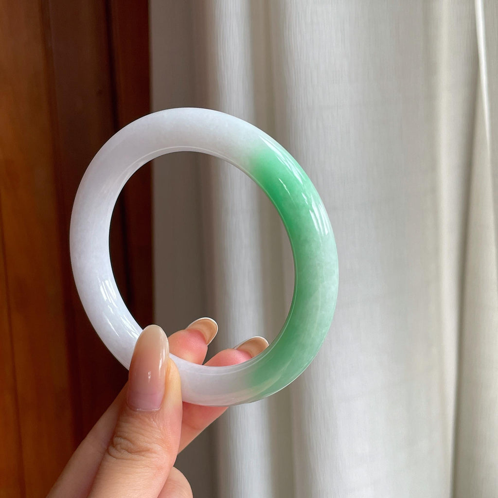 糯冰白底青翡翠圆条手镯（58.2mm)（yc416032）