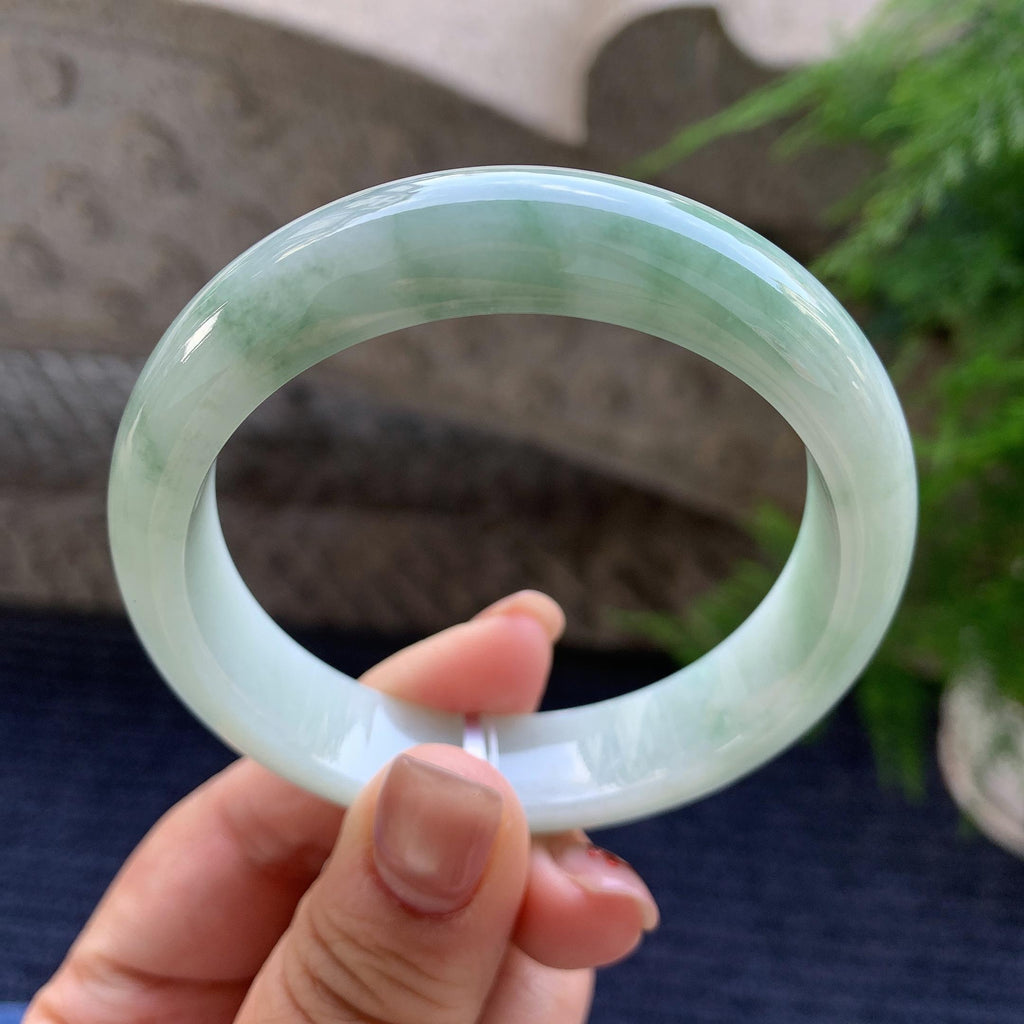细糯种飘绿花正圈平安镯 57圈口 天然缅甸A货翡翠（yc347593）