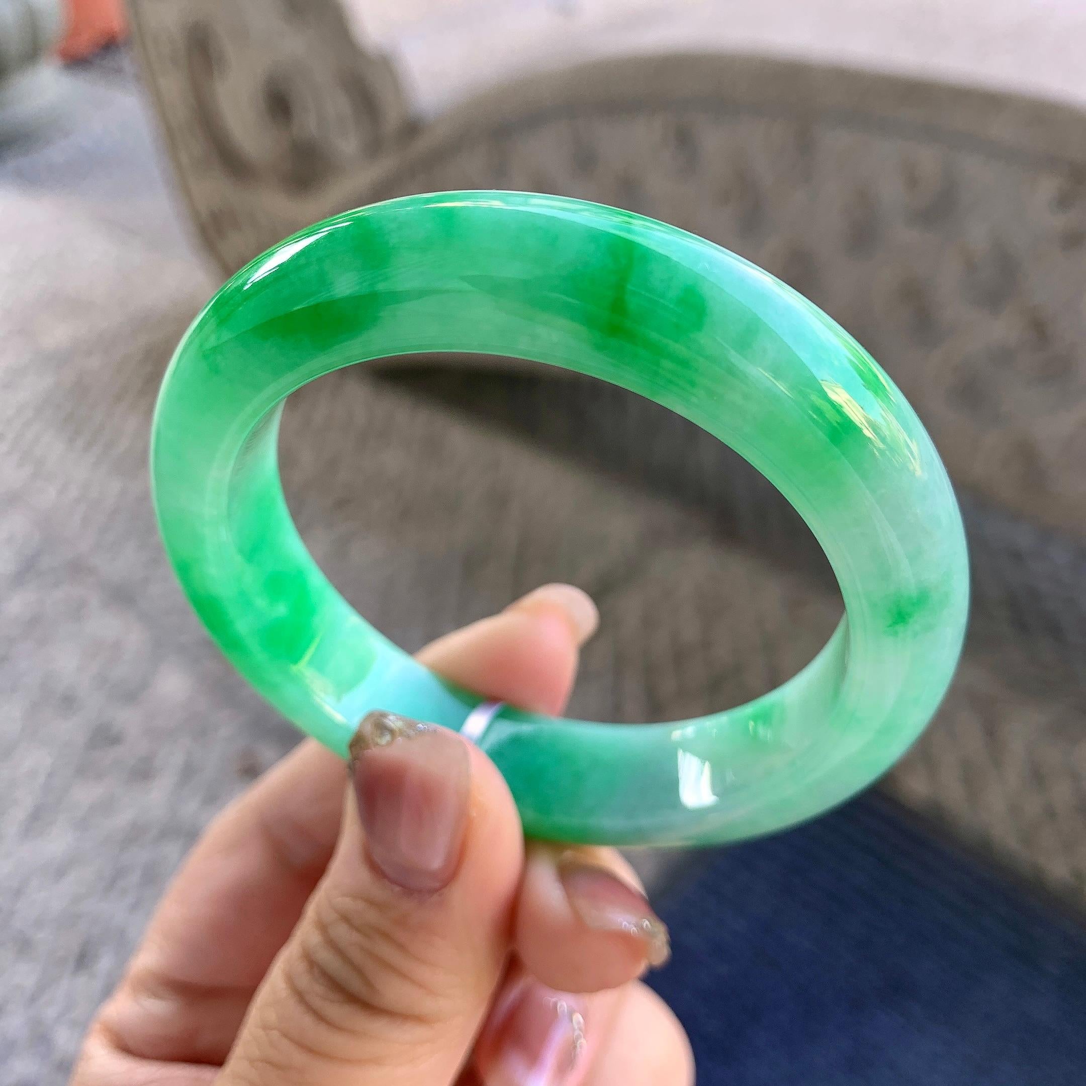细糯种飘阳绿平安镯（53.4mm）（yc290961）